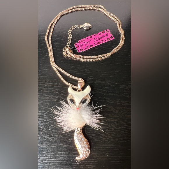 🦊 NWT! One Foxy Lady Rhinestone & Fur Necklace - Picture 7 of 8